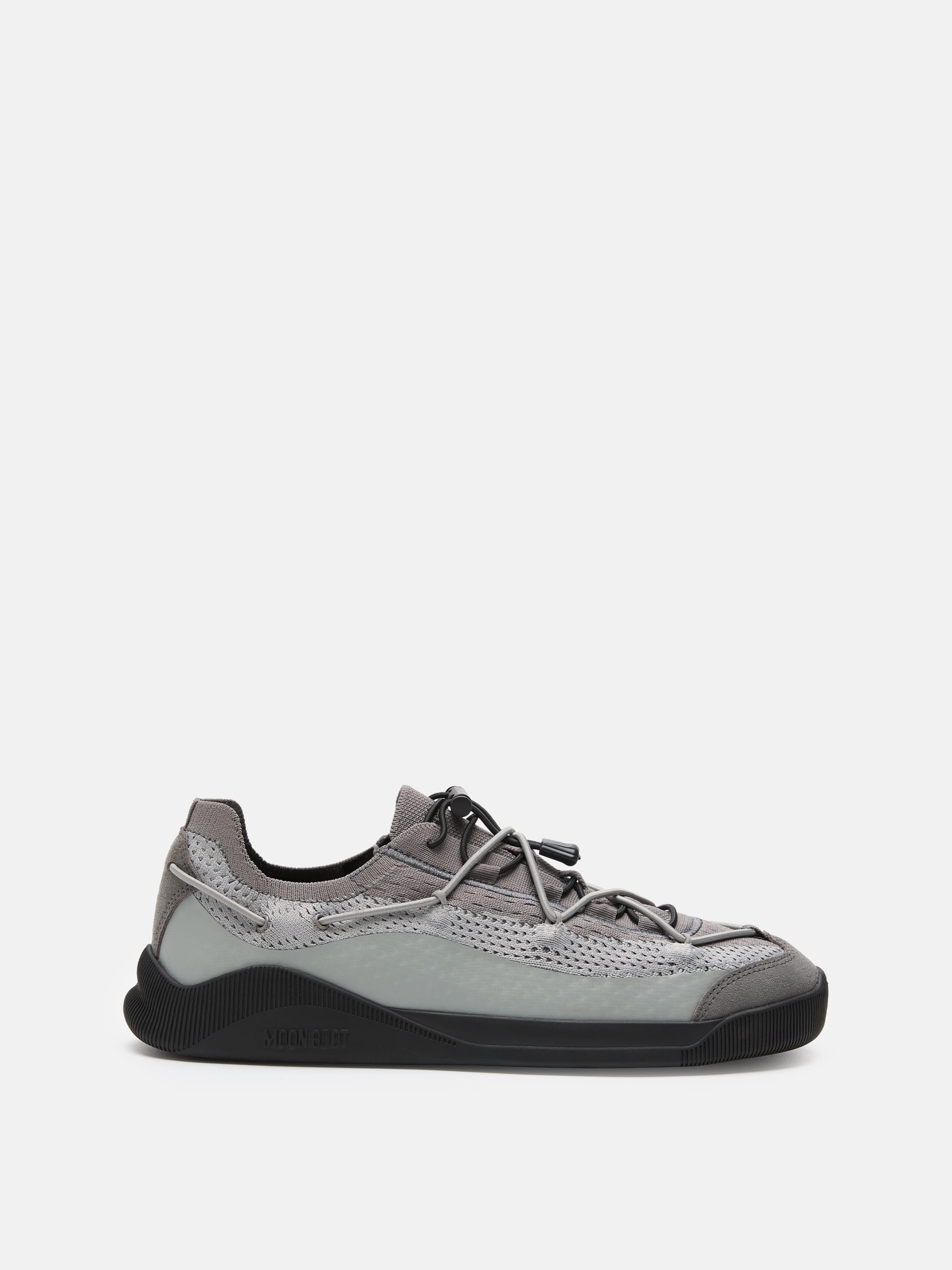 CHAUSSURES DE MODE LUMIÈRE DE LUNE GRIS