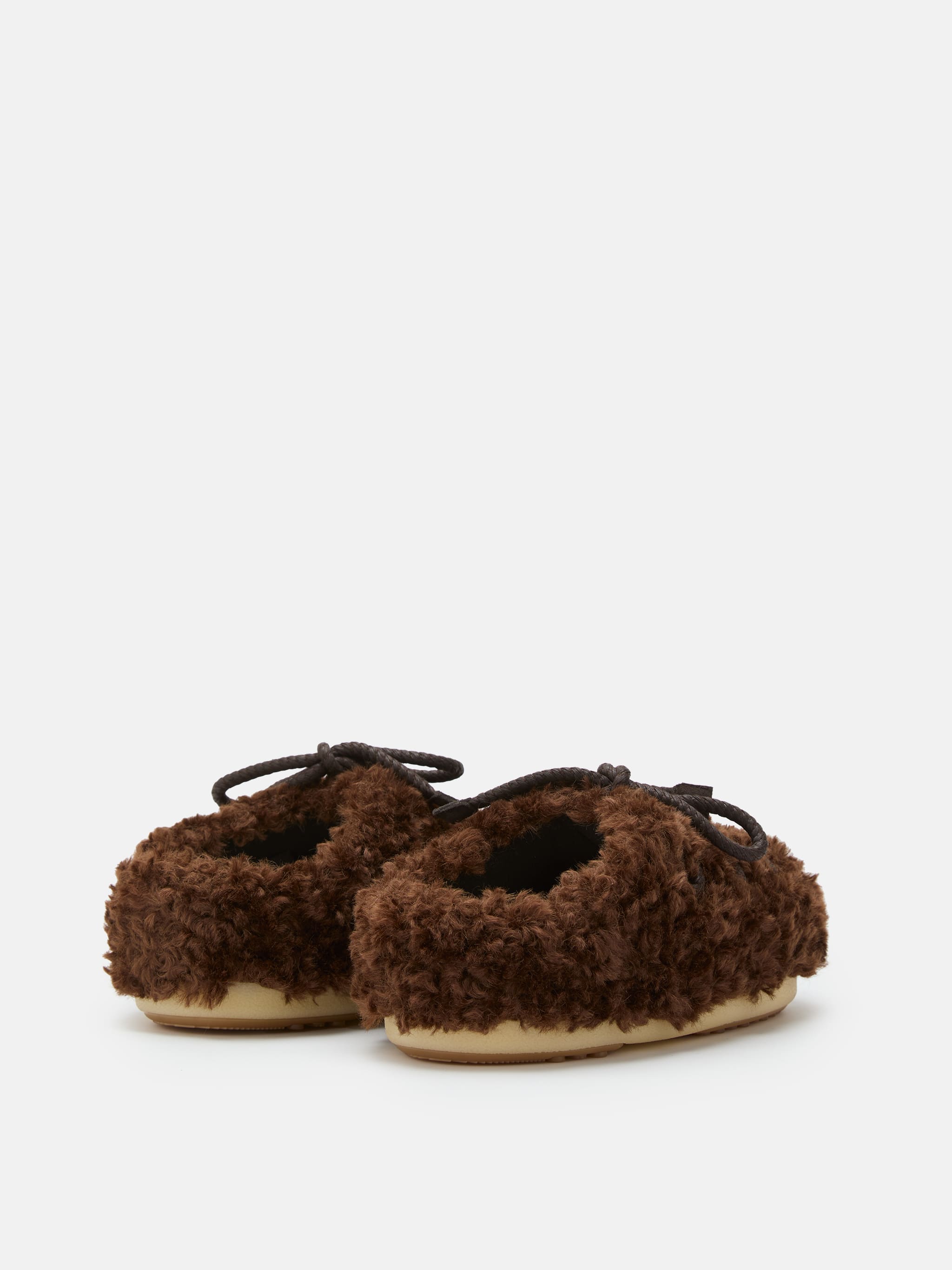 MULES ÉCLAIRÉS À BOUCLES MARRON FONCÉ