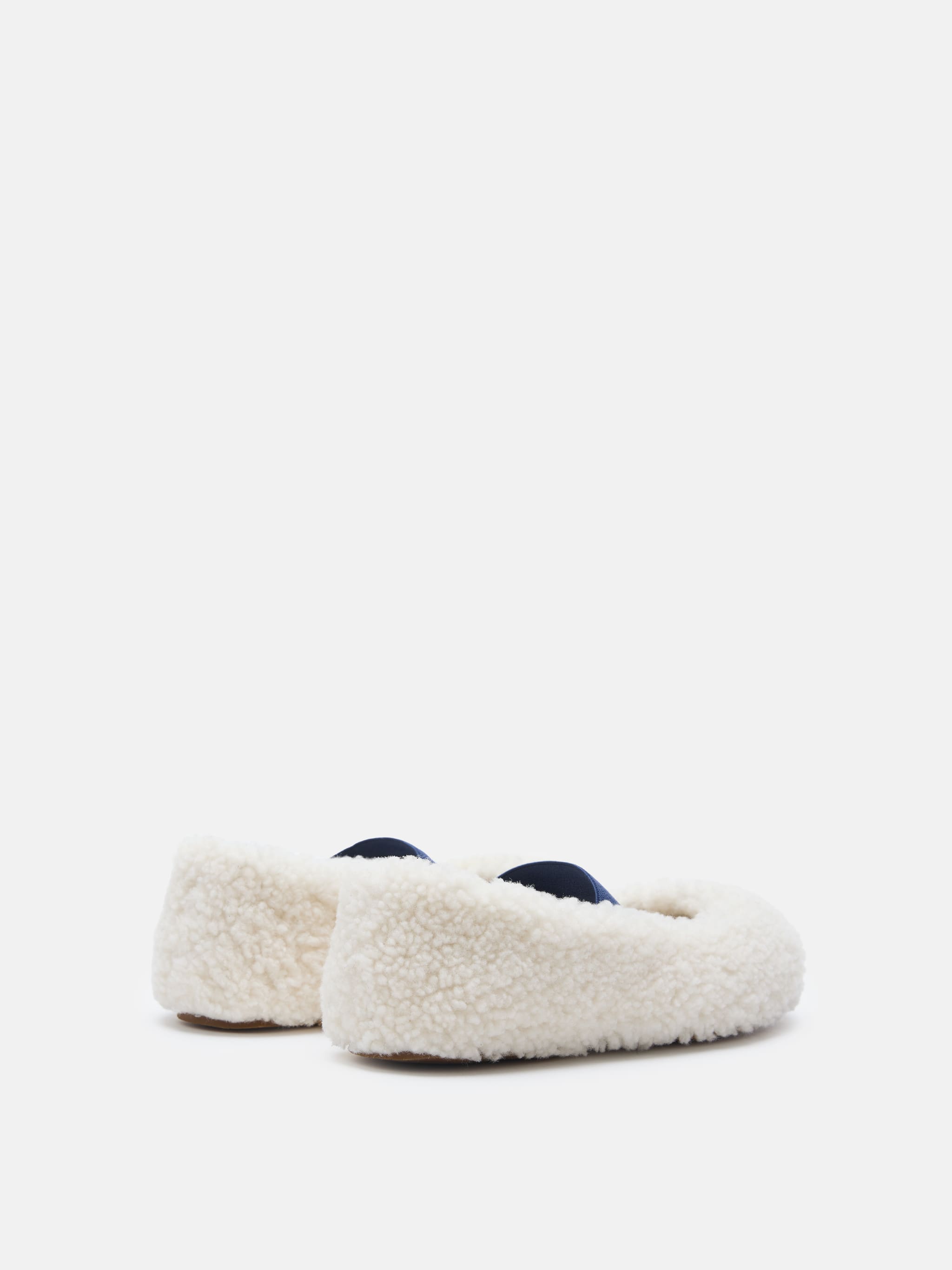 BALLERINES EN SHEARLING BLANC