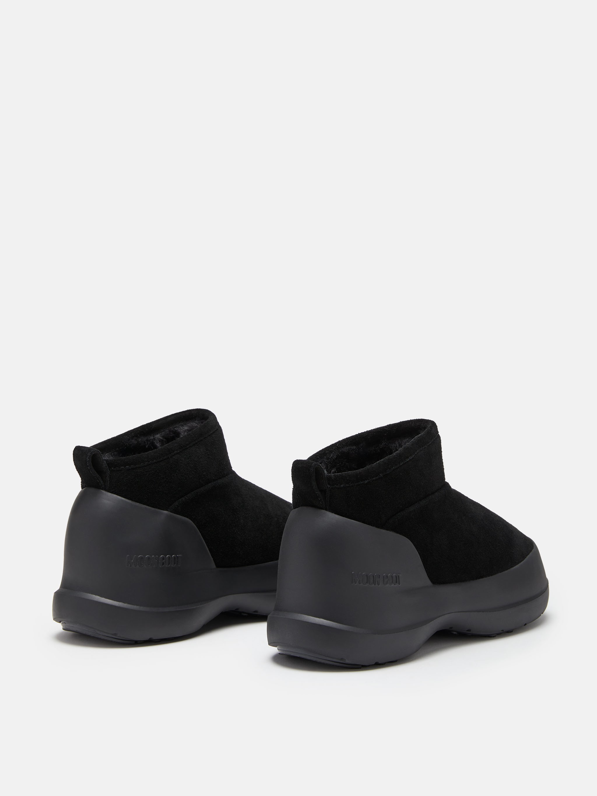 BOTTES BASSES EN SUÈDE NOIR MEZZALUNA