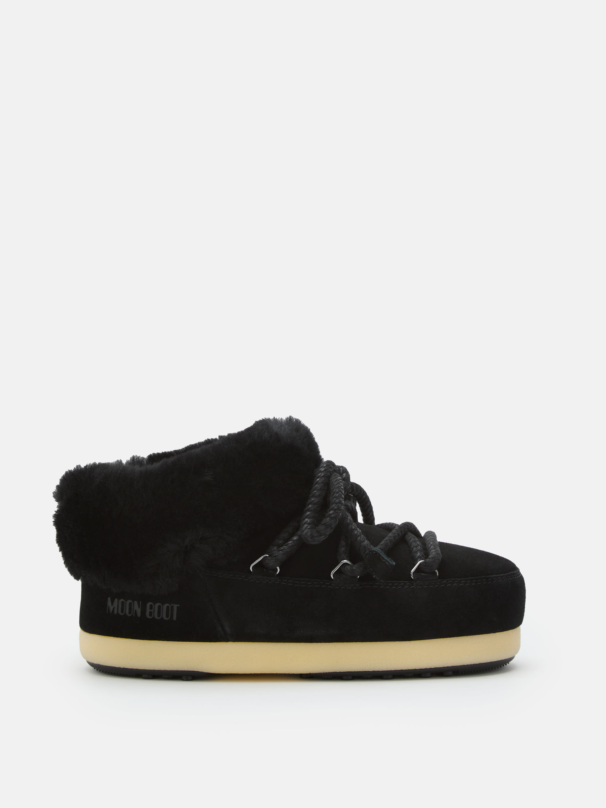 MULES EVX EN SUÈDE NOIRE