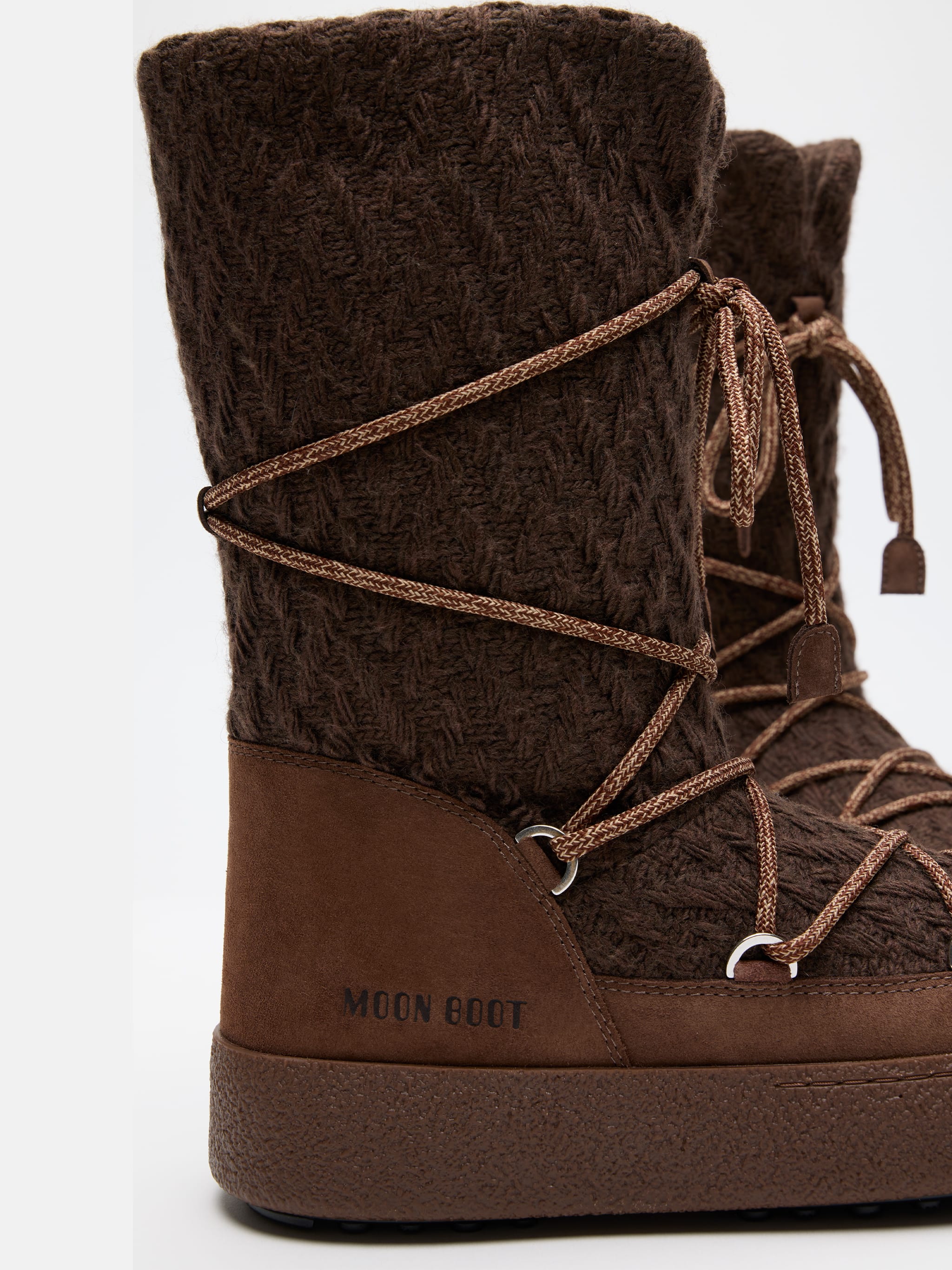 MOON BOOT X GUEST IN RESIDENCE LTRACK COCOA TRICOT BOTTES